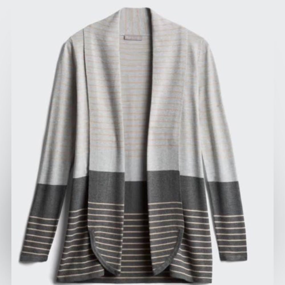 Evolution by Cyrus Grey Cardigan Sweater